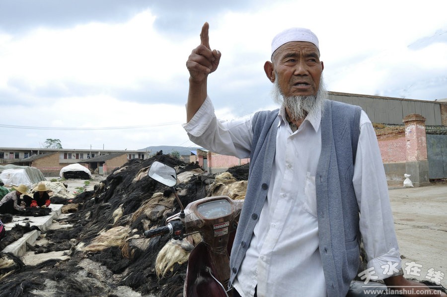 JDB电子试玩网页版|经济不好时男人更花心？