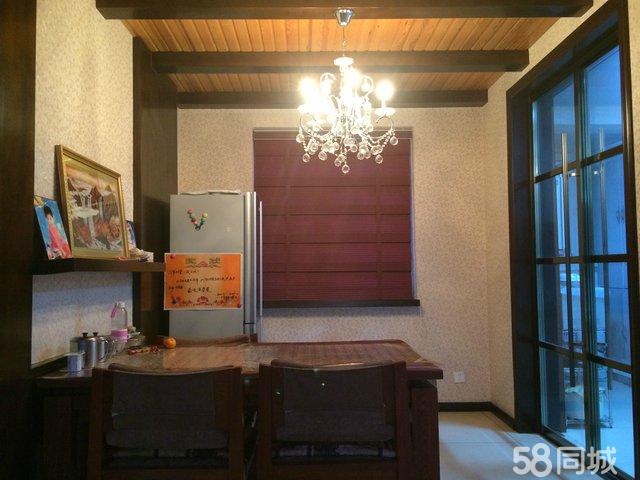 怎么做刘海才不会塌?首先要选择合适护发产品|JDB电子(图1) JDB电子