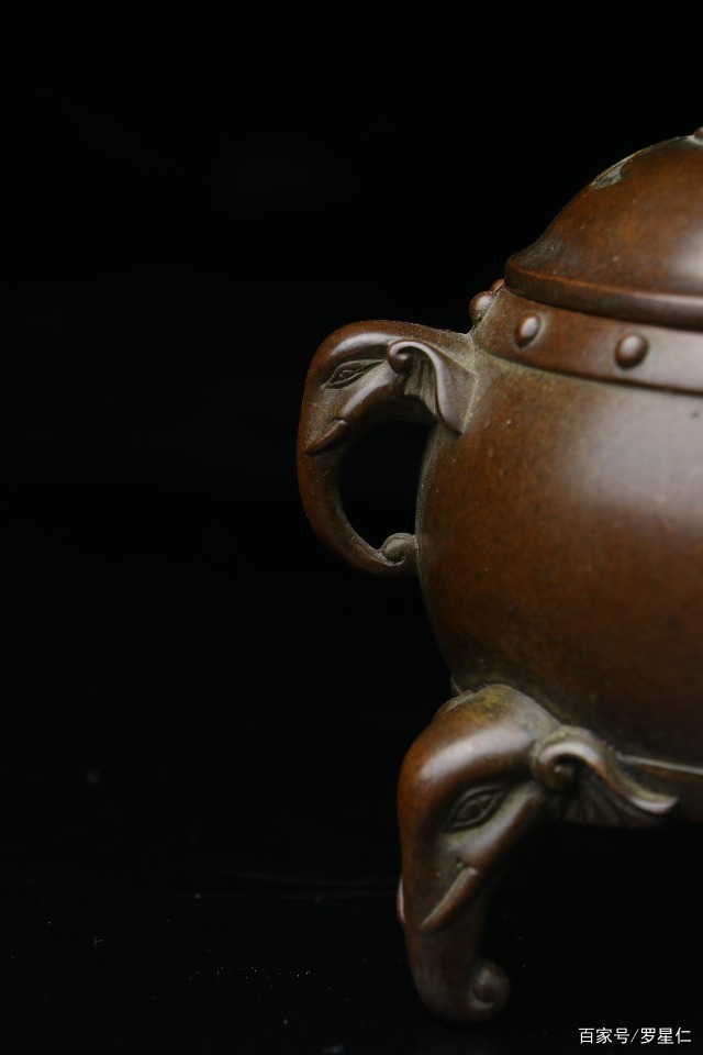 修容膏和修容粉哪个好 膏状和粉状的修容效果大对比_JDB电子试玩网页版(图3) JDB电子游戏官网